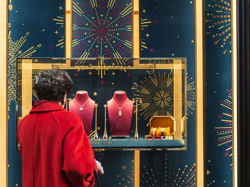 Ukraine crisis: Wealthy Russians snap up jewellery, watches as sanctions take toll Ukraine crisis: Wealthy Russians snap up jewellery, watches as sanctions take toll