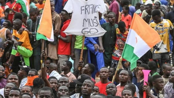 French ambassador to Niger returns to Paris after weeks of tension - Vimarsana News