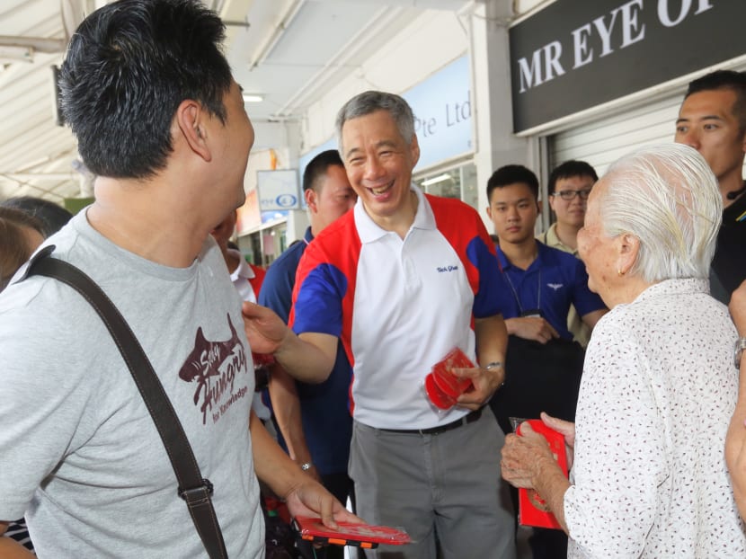 Gallery: PM Lee Hsien Loong at the Teck Ghee Division Hongbao Presentation Ceremony 2016