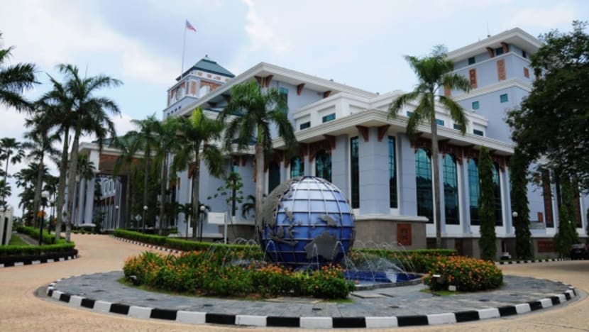 Duta Besar M'sia ke UAE & Konsul Jeneral di Dubai dipanggil pulang ke Wisma Putra Duta Besar M'sia ke UAE & Konsul Jeneral di Dubai dipanggil pulang ke Wisma Putra