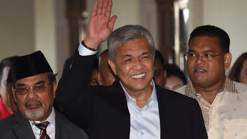 Ahmad Zahid setuju ubah reka bentuk kapal tempur pesisir selepas akur saranan BNS Ahmad Zahid setuju ubah reka bentuk kapal tempur pesisir selepas akur saranan BNS