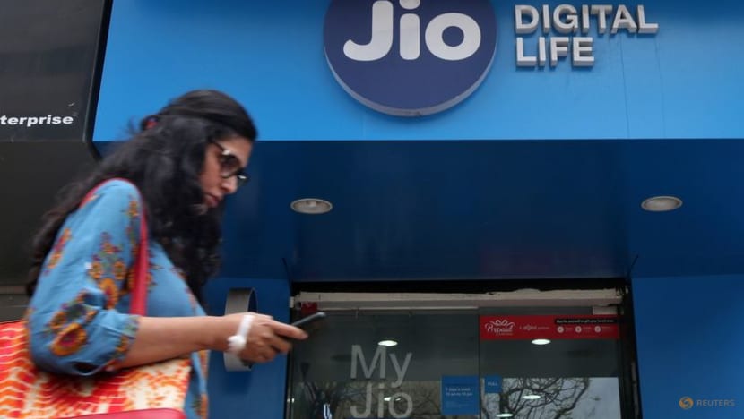Reliance Jio reports 24% rise in quarterly profit Reliance Jio reports 24% rise in quarterly profit