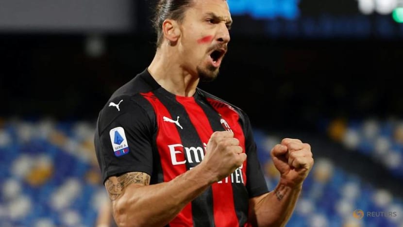 Milan's Ibrahimovic says Man Utd injury forced him to keep going Milan's Ibrahimovic says Man Utd injury forced him to keep going