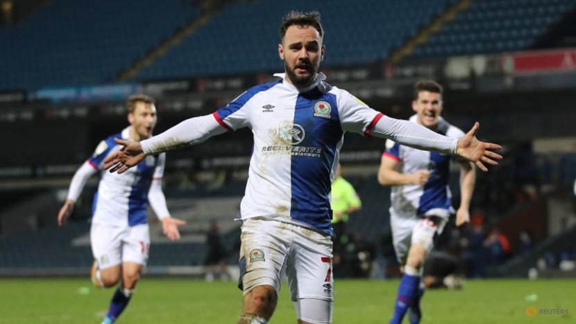 Soccer-Southampton sign striker Armstrong from Blackburn Soccer-Southampton sign striker Armstrong from Blackburn