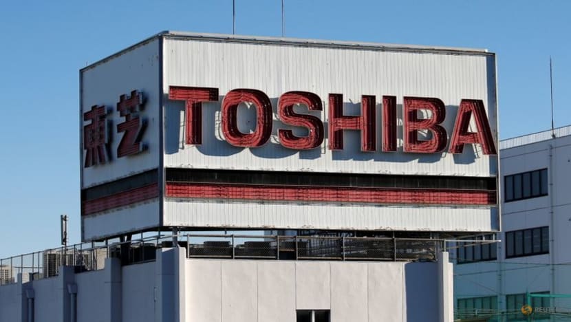 Activist investor Elliott owns "significant" stake in Toshiba as review conducted Activist investor Elliott owns "significant" stake in Toshiba as review conducted