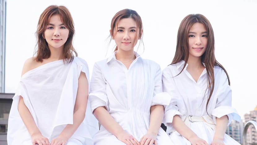 Hebe Tien Reportedly Rejects S$143K Offer To Endorse Mahjong Game With Selina Jen & Ella Chen; Her Agency Claims “There's No Such Thing”