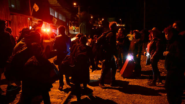 秘鲁示威趋缓 数千滞留游客赶紧搭机离境