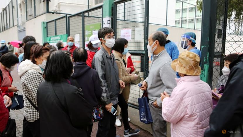 Hong Kong working-class district reels as COVID-19 runs rampant Hong Kong working-class district reels as COVID-19 runs rampant