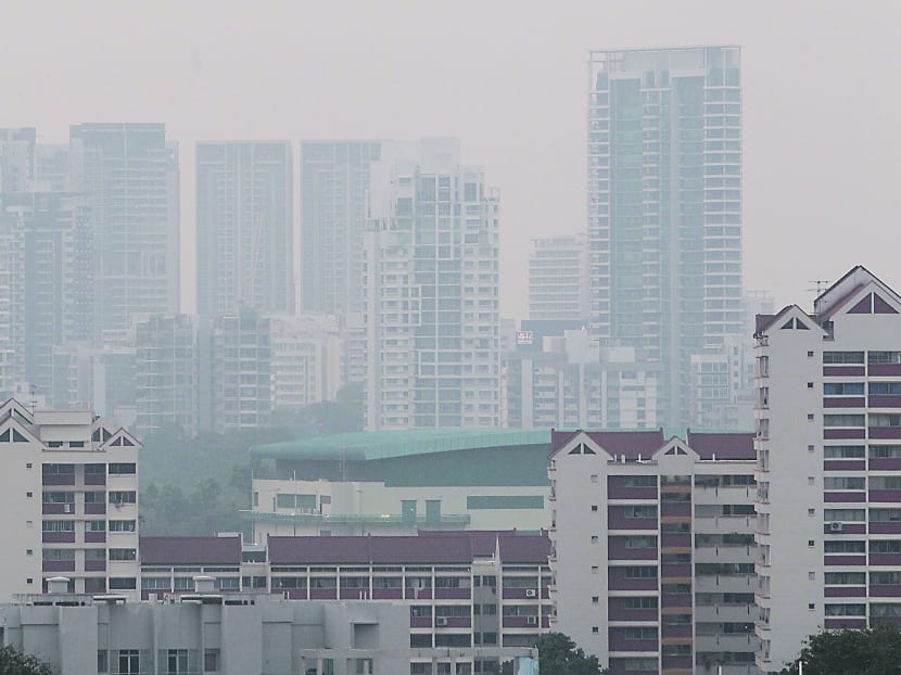 Singapore experiences haziness at 7pm on March 7, 2014. TODAY file photo