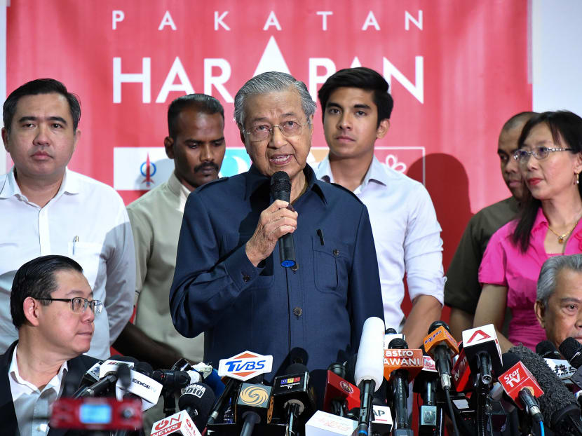 Malaysian Prime Minister Mahathir Mohamad attends a news conference in Menara Yayasan Selangor, Petaling Jaya.