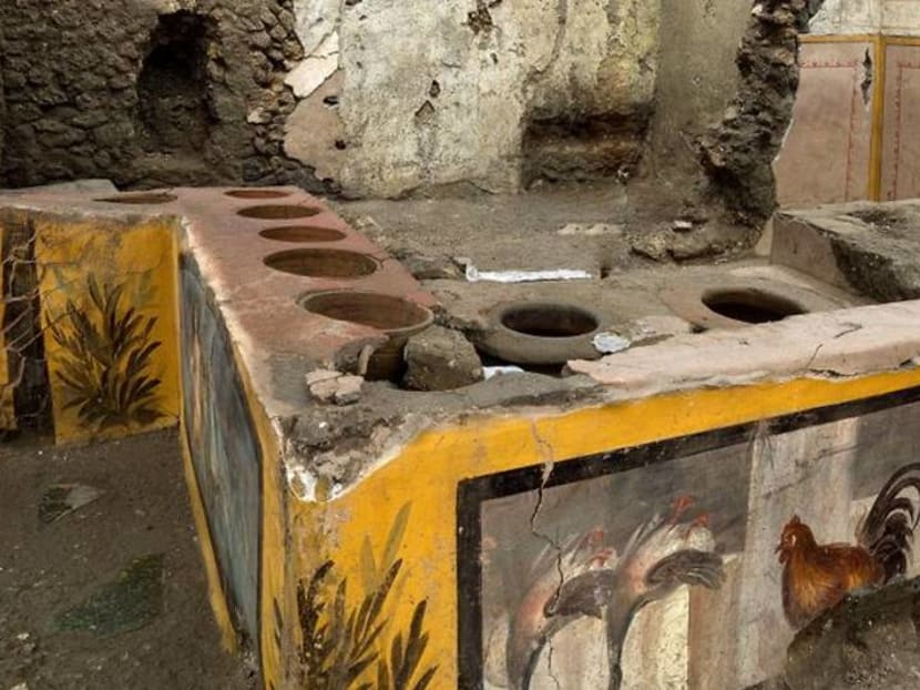 Archaeologists uncover ancient street food shop in Pompeii Archaeologists uncover ancient street food shop in Pompeii