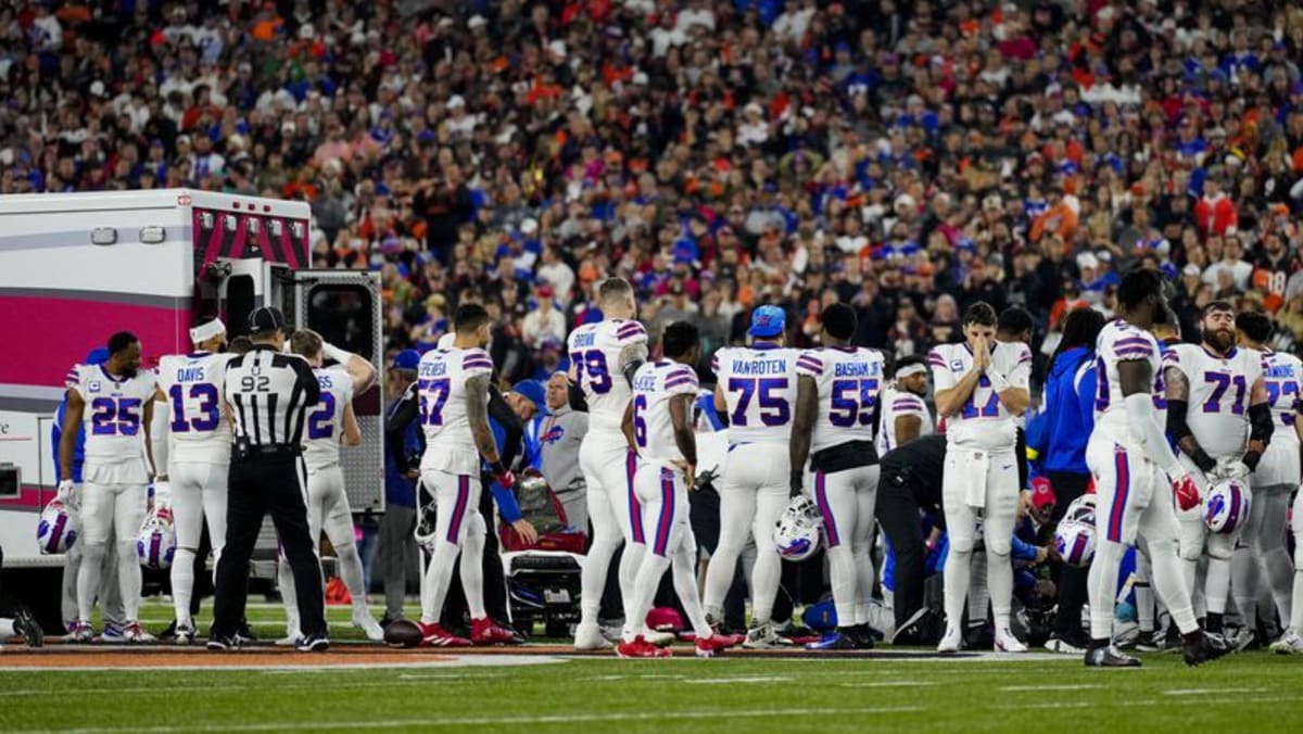 NFL-Bills safety Hamlin in critical condition after cardiac arrest, game  postponed - CNA