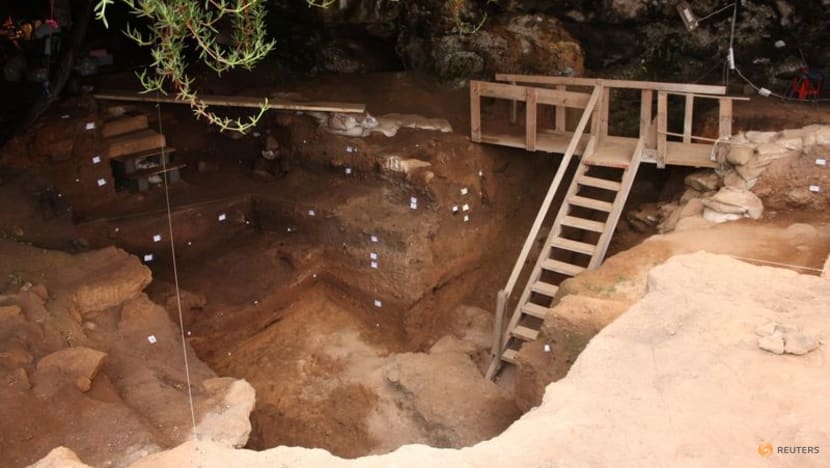 Moroccan cave yields oldest clues about advent of human clothing Moroccan cave yields oldest clues about advent of human clothing