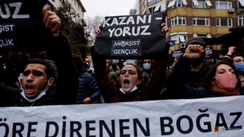 Turkey dismisses criticism of response to university protests Turkey dismisses criticism of response to university protests