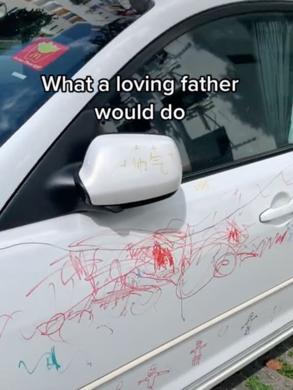 #trending: Kids doodle all over S'pore family car, netizens warmed by the sight #trending: Kids doodle all over S'pore family car, netizens warmed by the sight