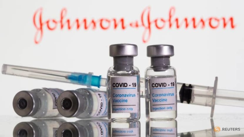 American, United to begin providing J&J COVID-19 vaccine to Chicago workers American, United to begin providing J&J COVID-19 vaccine to Chicago workers