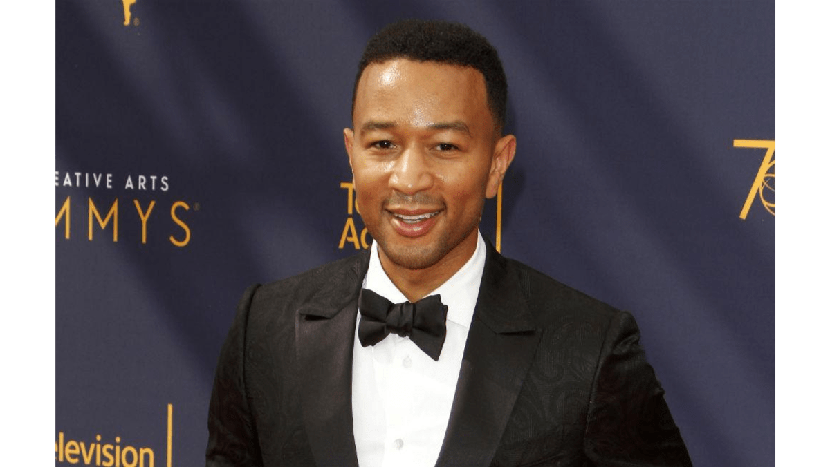 John Legend Stop armchairdiagnosing Kanye West 8days