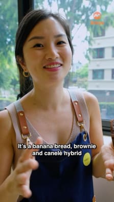 Ex-teacher who disliked banana bread accidentally creates a delish banana bread, brownie and canelé hybrid!

📍Banelé
 36H Dunearn Rd,
 Chancery Court, #02-44,
 Singapore 309433

https://tinyurl.com/ynj3y3hm