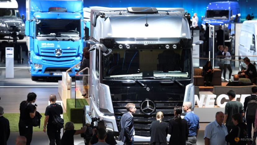 Daimler Truck begins producing Mercedes-Benz branded trucks in China Daimler Truck begins producing Mercedes-Benz branded trucks in China