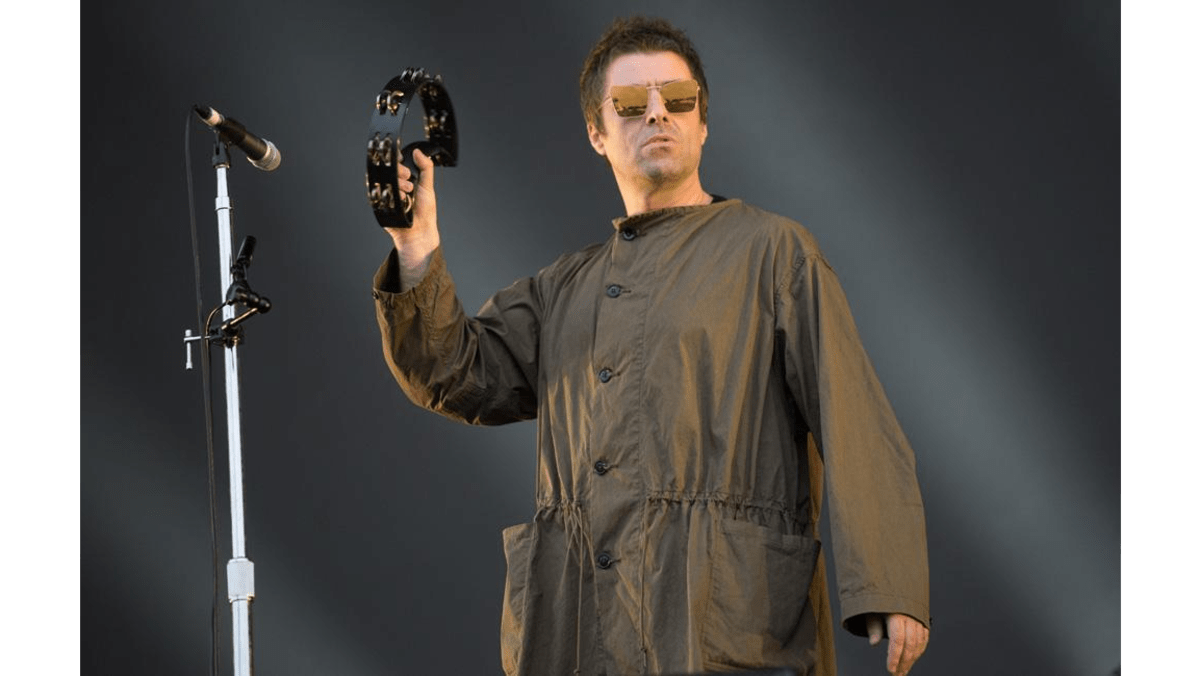 Liam Gallagher told his mum his phone was hacked during Noel