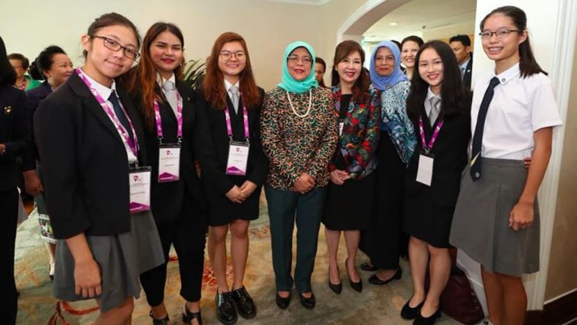 Presiden Halimah gesa wanita diperkasa capai potensi penuh Presiden Halimah gesa wanita diperkasa capai potensi penuh
