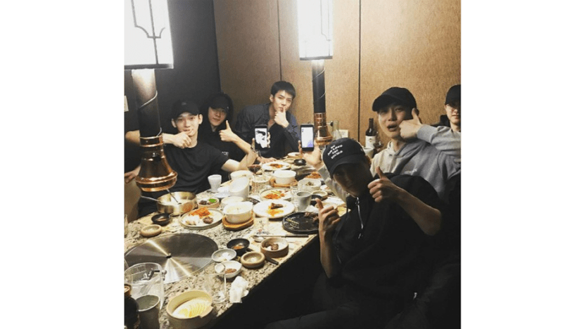EXO Members Enjoy a Group Dinner Together EXO Members Enjoy a Group Dinner Together