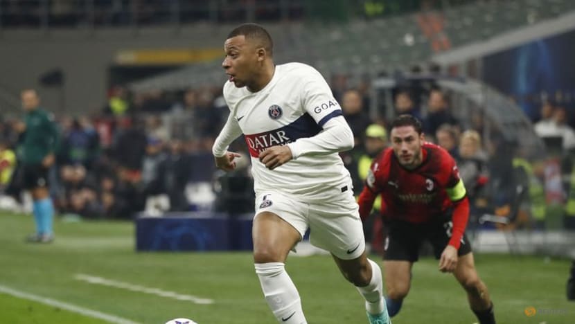 Milan come from behind to beat PSG 2-1 and earn first Group F win - CNA