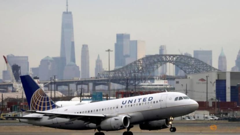 United sends 14,000 furlough warnings; unions seek US$15B new US aid for airlines