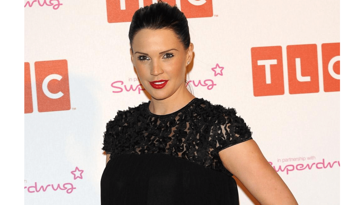 Danielle Lloyd Plans To Eat Her Placenta 8days 7229