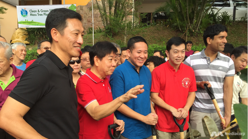 Sembawang MPs to 'pitch in' while Transport Minister Khaw Boon Wan recovers from arm fracture: Amrin Amin Sembawang MPs to 'pitch in' while Transport Minister Khaw Boon Wan recovers from arm fracture: Amrin Amin