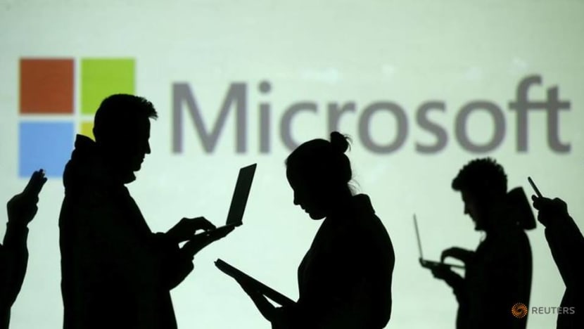 Microsoft says ransom-seeking hackers taking advantage of server flaws Microsoft says ransom-seeking hackers taking advantage of server flaws