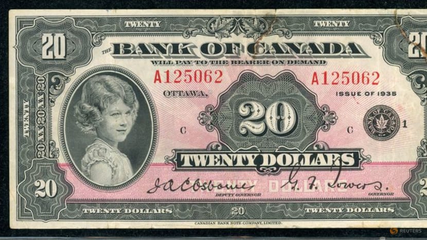 Collectors clamour for rare Queen Elizabeth coins and notes Collectors clamour for rare Queen Elizabeth coins and notes