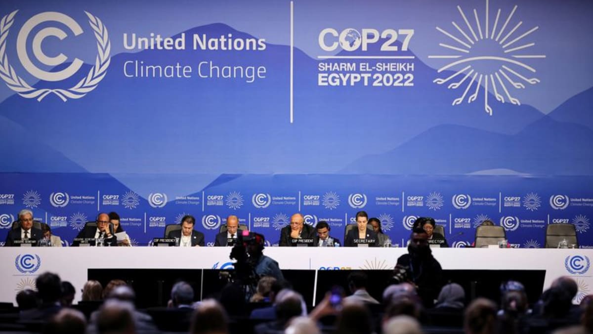 COP27 climate talks hurtle towards overtime, countries mull EU offer of fund