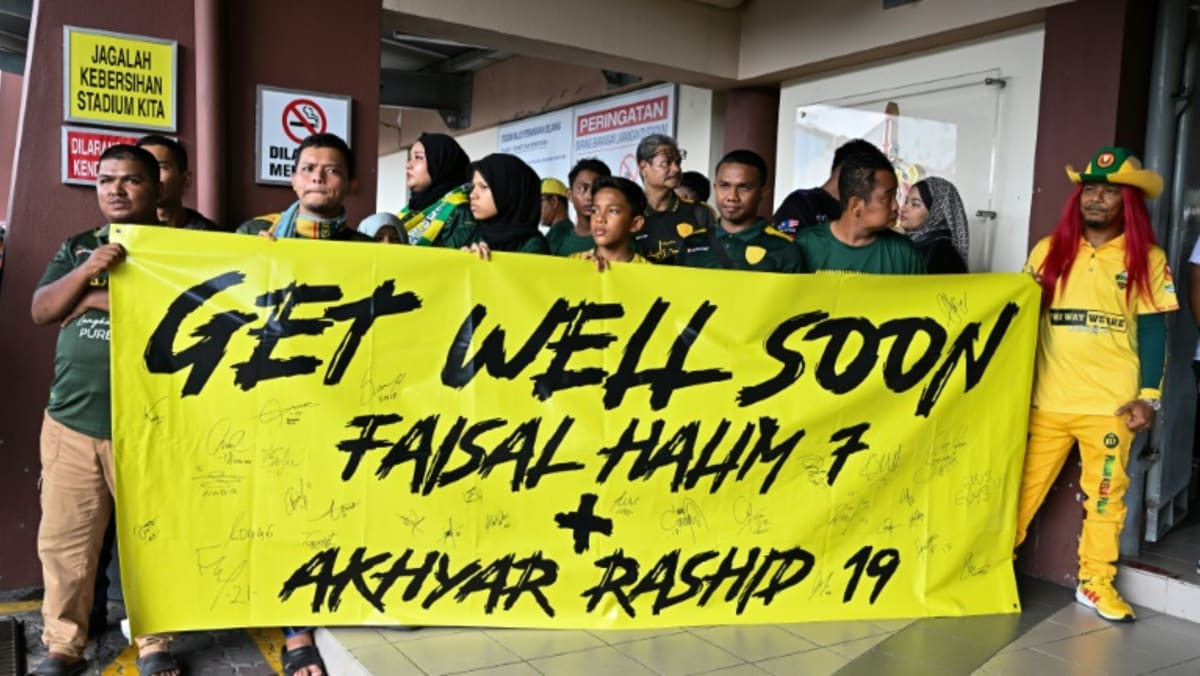 袭击发生后，马来西亚足球在加强安全措施的情况下开始