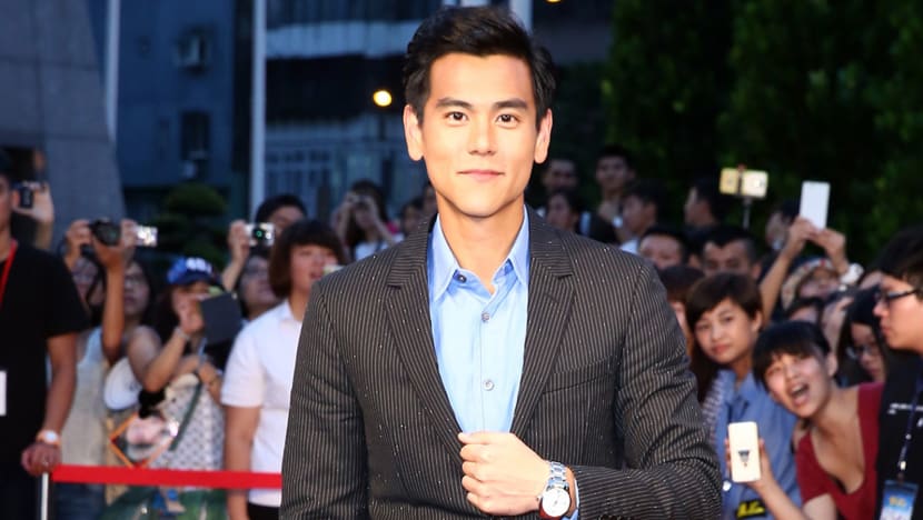 Eddie Peng fined for “possessing prohibited items” at Taiwan airport