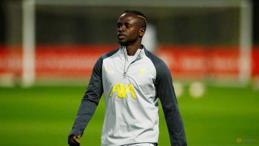 Mane taken off as precaution in World Cup qualifier Mane taken off as precaution in World Cup qualifier