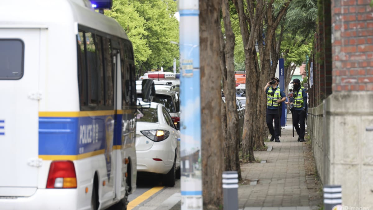 Police detain a suspect in South Korea’s second stabbing attack in 2 days Police detain a suspect in South Korea’s second stabbing attack in 2 days