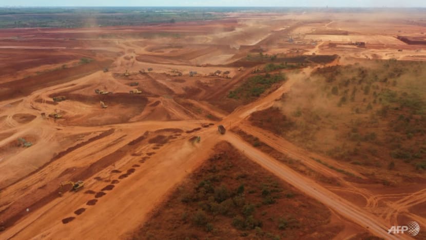 'Unbearable': Vietnam airport construction dust blankets homes, school 'Unbearable': Vietnam airport construction dust blankets homes, school