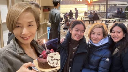 HK Actress Teresa Mo, 61, Shares Picture With Her 2 Daughters, Netizens Say They Look More Like Sisters