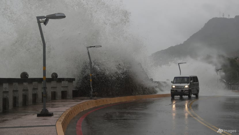 Taiwan shuts down as Typhoon Krathon approaches Taiwan shuts down as Typhoon Krathon approaches