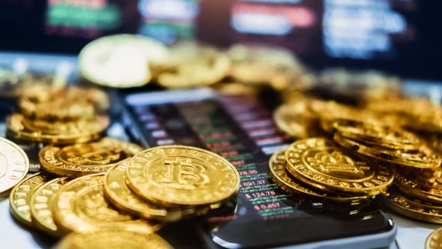 中国加大力度打击虚拟货币挖矿 虚拟货币币值暴跌