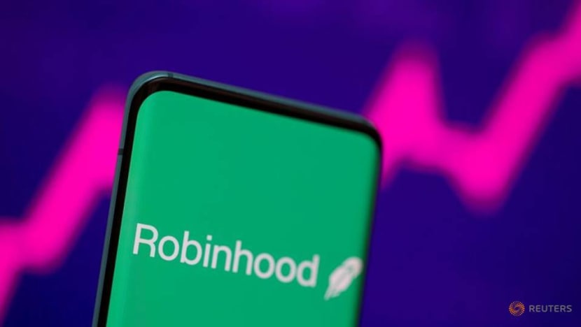 Robinhood, gateway to 'meme' stocks, raises US$2.1 billion in IPO Robinhood, gateway to 'meme' stocks, raises US$2.1 billion in IPO