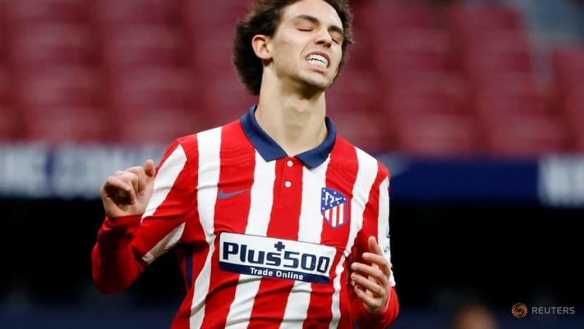 Soccer-Atletico's Felix undergoes ankle surgery Soccer-Atletico's Felix undergoes ankle surgery