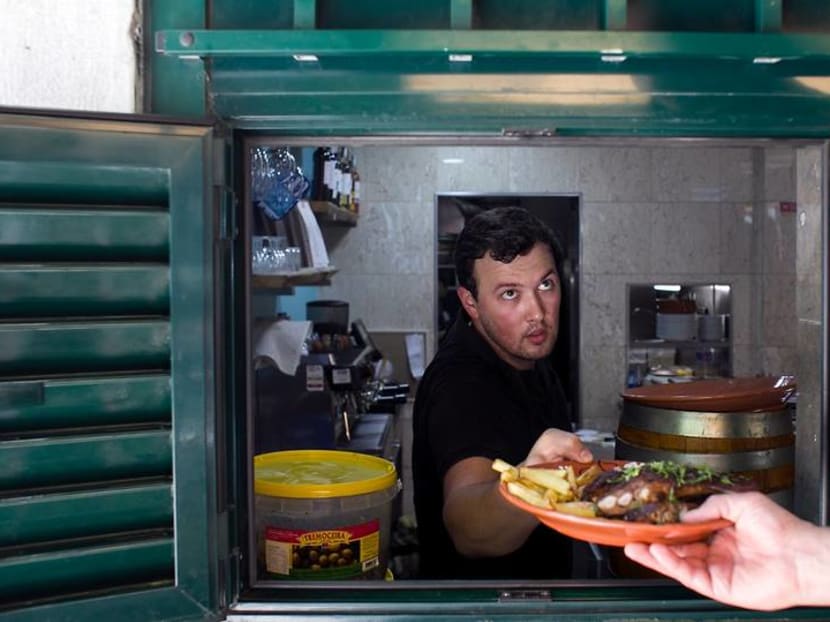 Savouring Lisbon’s impeccable local tastes on a budget Savouring Lisbon’s impeccable local tastes on a budget