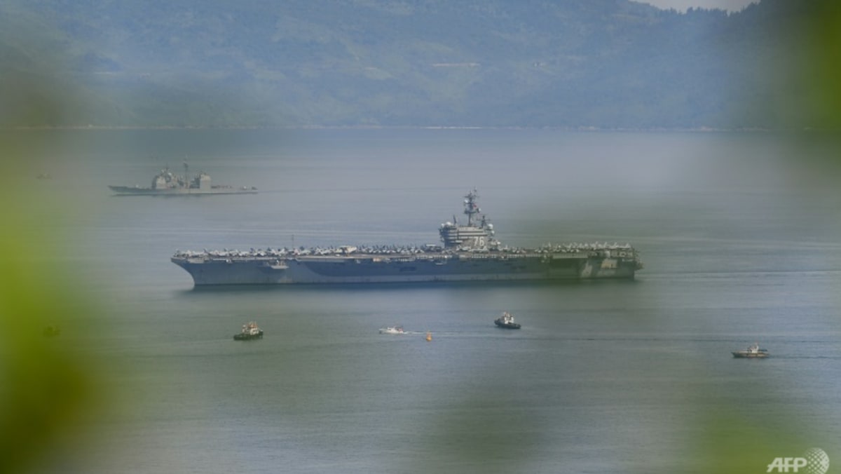 US aircraft carrier arrives in Vietnam US aircraft carrier arrives in Vietnam