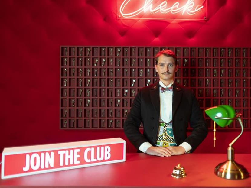 Free makeovers and two floors of Instagram moments at the Hermes Carre Club this weekend Free makeovers and two floors of Instagram moments at the Hermes Carre Club this weekend