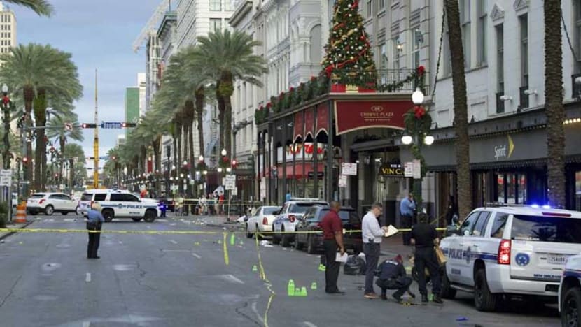 10 wounded in shooting in busy New Orleans tourist area