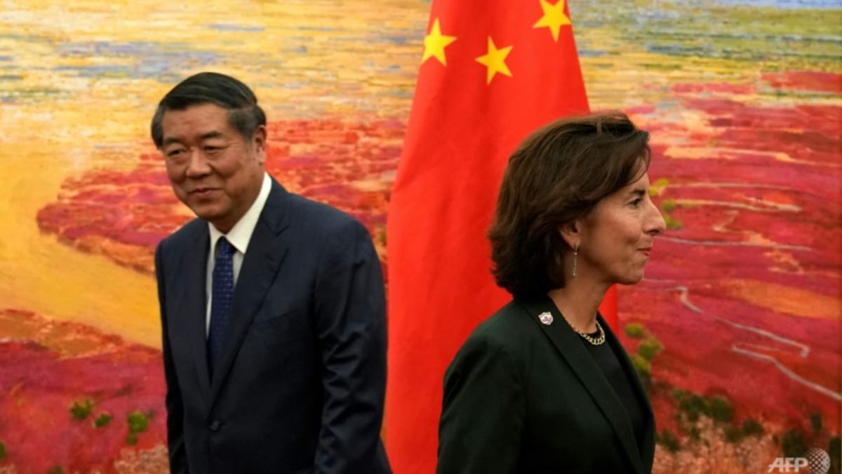 China, US hold fresh talks on trade disputes