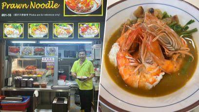20 Years After “Sharing” Famous Adam Rd Prawn Mee Stall With Bro, Hawker Sets Up Own Joint In Newton 