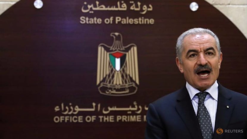 Palestinian hospitals fill up as Israel loosens COVID-19 restrictions Palestinian hospitals fill up as Israel loosens COVID-19 restrictions